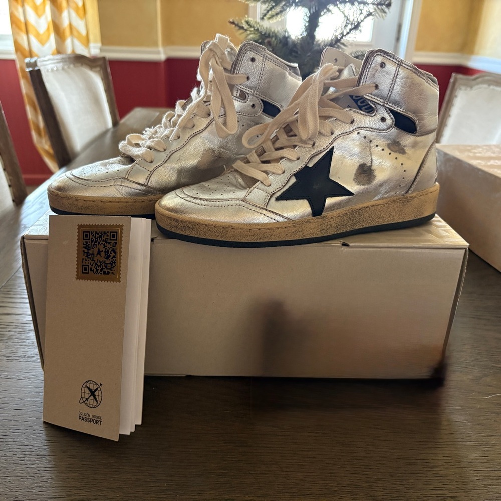 Golden Goose High-Top Sneakers Silver Sky Star with Passport and Box Size 36